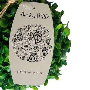 Becky Wills Accents - 🆕Becky Wills Boxwood Hanging Ball Becky Wills Accents - 🆕Becky Wills Boxwood Hanging Ball